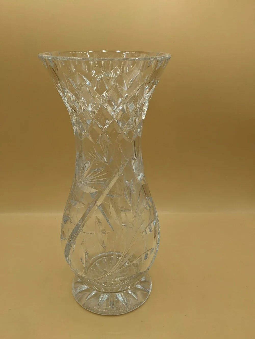 Vintage Cut Crystal Vase 10.25” Tall Starburst Floral Pattern Heavy Clear Glass